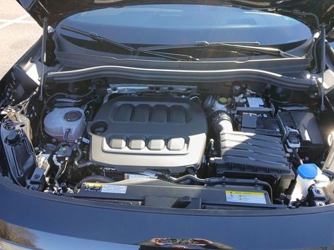 New 2026 Volkswagen Tiguan SE R-Line image 21