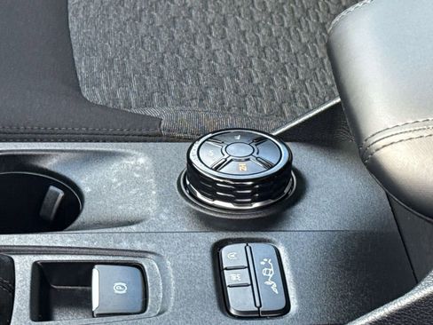 Used 2025 Ford Ranger XLT w/ Equipment Group 301A High image 21