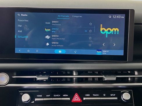 Certified 2025 Hyundai Tucson SEL image 8