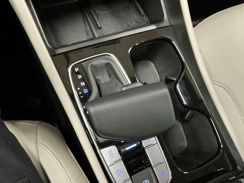 Certified 2025 Hyundai Tucson SEL image 25