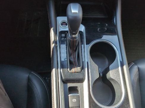 Used 2024 Nissan Altima 2.5 SR w/ SR Premium Package image 17