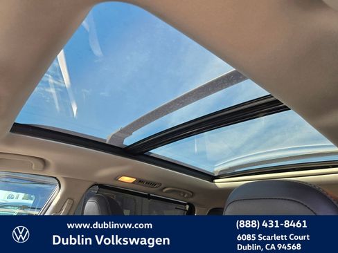 Used 2021 Subaru Ascent Limited w/ Technology Package image 22