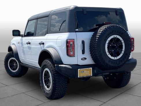 Certified 2024 Ford Bronco Badlands AWD/4WD image 12