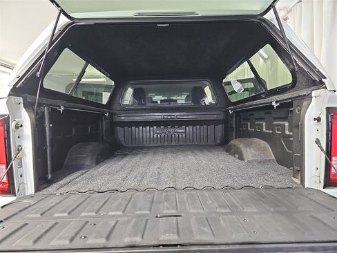 Certified 2021 GMC Sierra 2500 SLT w/ X31 Off-Road Package image 15