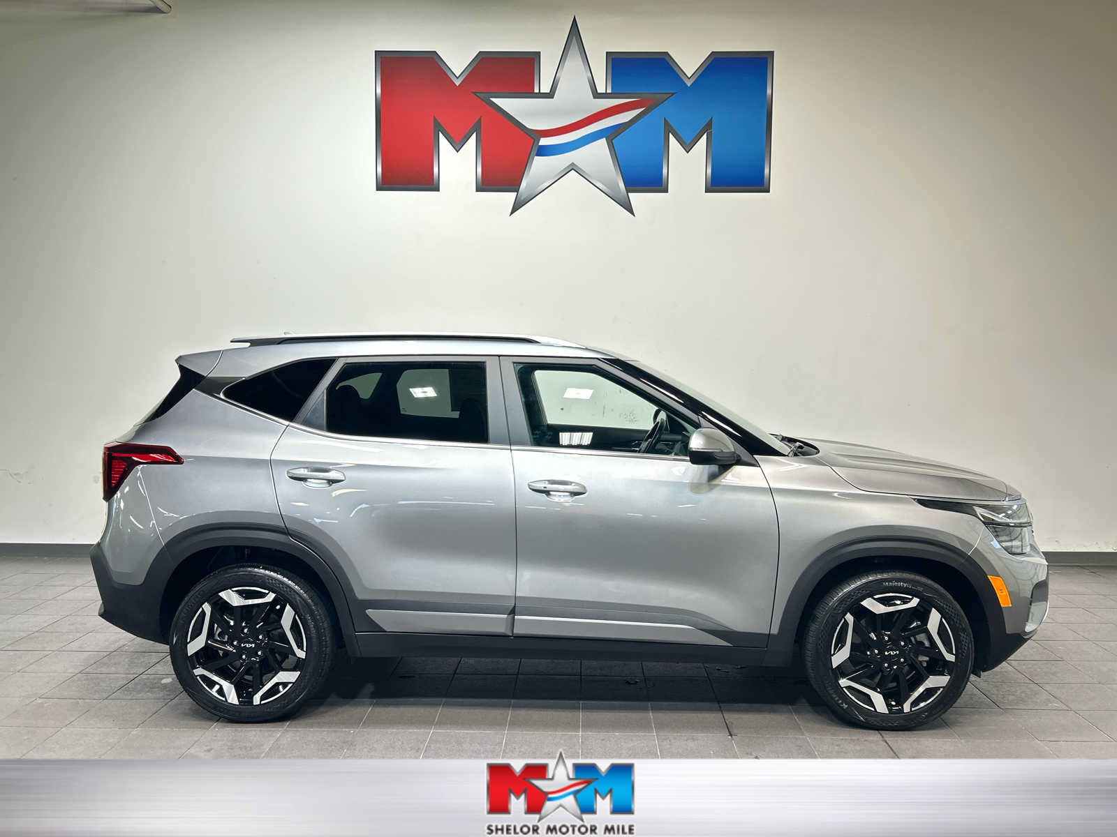 Used 2024 Kia Seltos SX AWD/4WD image 1