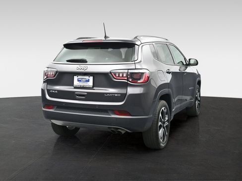 Used 2022 Jeep Compass Limited w/ Sun and Sound Group AWD/4WD image 4