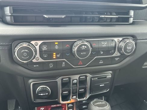 New 2026 Jeep Gladiator Rubicon image 26