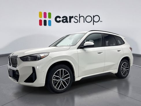 Used 2025 BMW X1 xDrive28i image 1