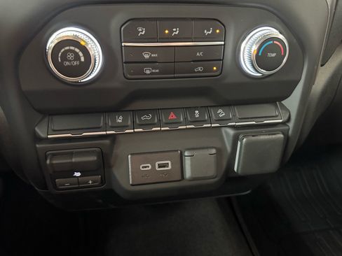 Used 2025 GMC Sierra 2500 Pro w/ Convenience Package AWD/4WD image 25