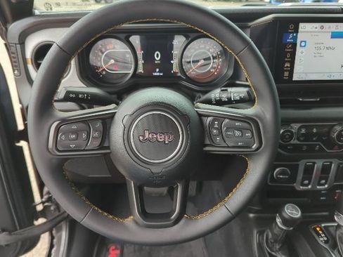 Used 2024 Jeep Wrangler Sport AWD/4WD image 13