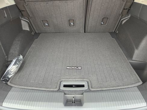 New 2026 Nissan Rogue SV image 27