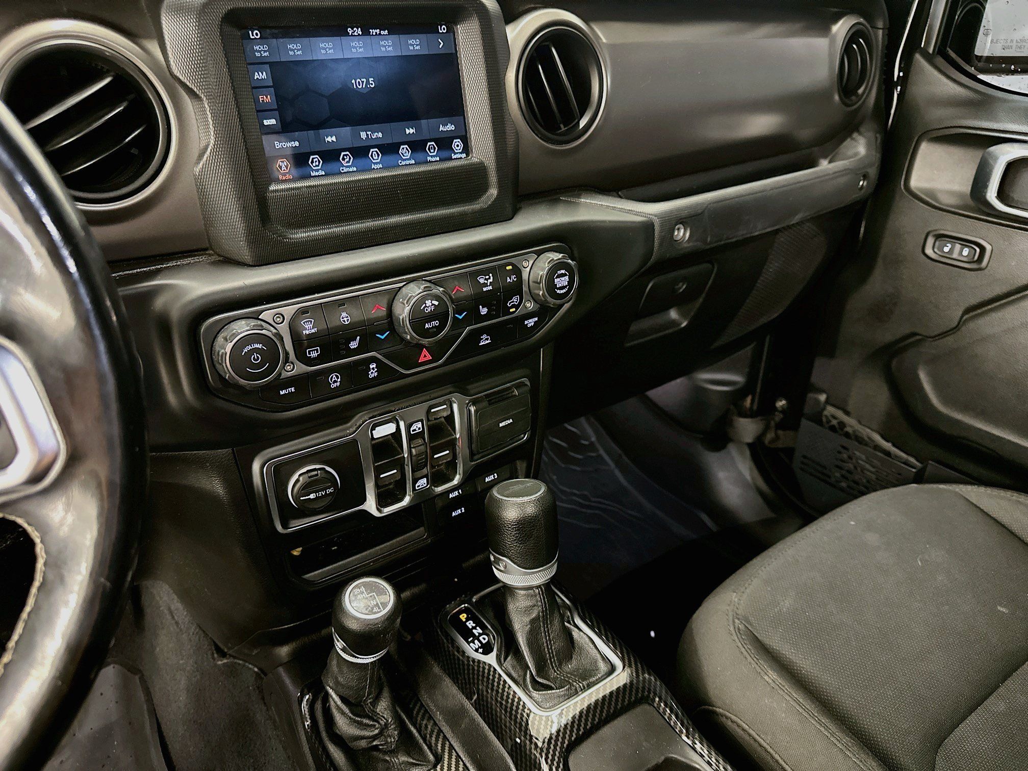 Used 2020 Jeep Gladiator Sport w/ Quick Order Package 24S AWD/4WD image 25