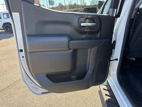 Certified 2025 Chevrolet Silverado 1500 Custom image 14