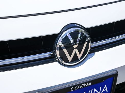 New 2025 Volkswagen Jetta Sport image 15