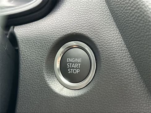 New 2025 Toyota Corolla SE image 11