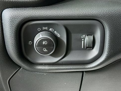 New 2026 RAM 3500 Tradesman AWD/4WD image 10