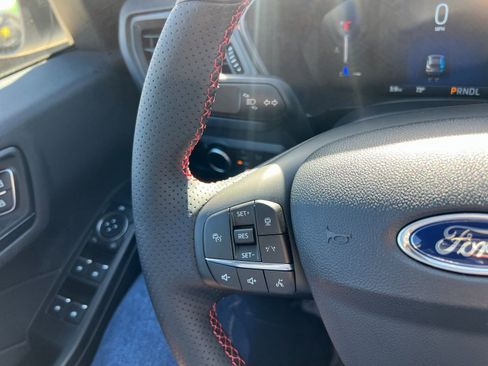 New 2026 Ford Escape ST-Line w/ Tech Pack #1 FWD image 29