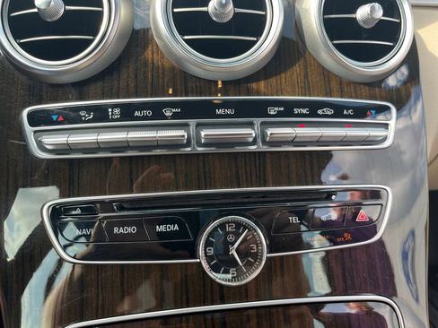 Used 2017 Mercedes-Benz C 300 4MATIC Cabriolet image 21