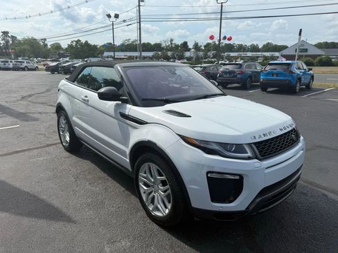 Used 2017 Land Rover Range Rover Evoque HSE Dynamic image 11