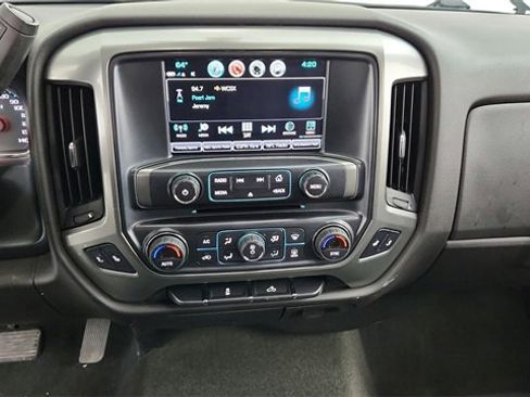 Used 2018 Chevrolet Silverado 1500 LT w/ All Star Edition image 16