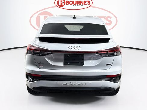 Used 2023 Audi Q4 e-tron Premium Plus w/ Premium Plus AWD/4WD image 9