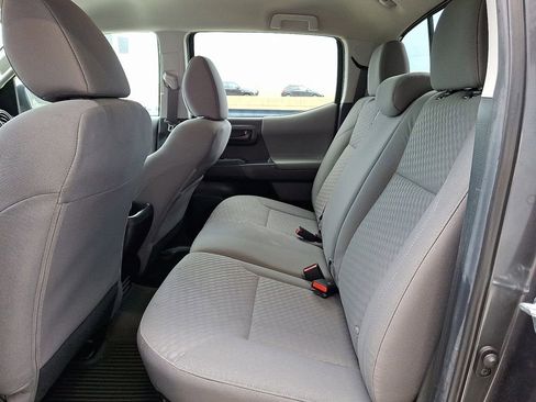 Used 2023 Toyota Tacoma SR AWD/4WD image 14