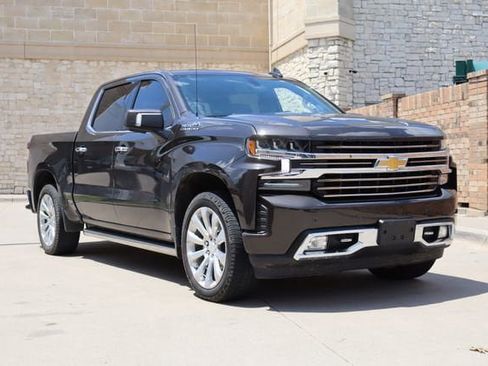 Used 2021 Chevrolet Silverado 1500 High Country AWD/4WD image 2