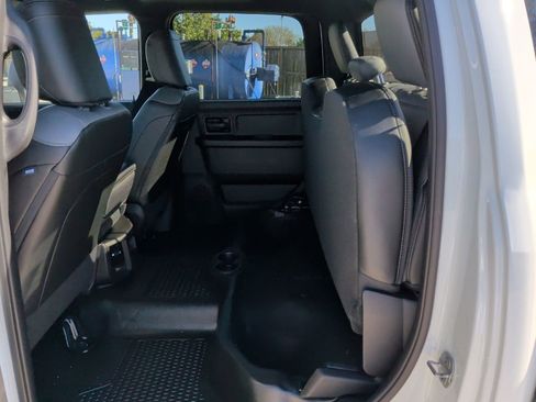 New 2026 RAM 2500 Tradesman w/ Chrome Appearance Group image 37