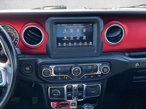 Used 2020 Jeep Wrangler Unlimited Rubicon w/ Steel Bumper Group image 8