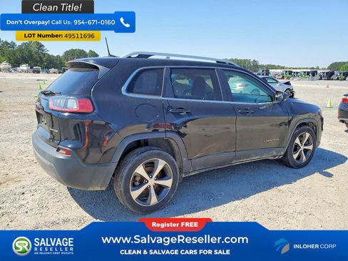 Used 2019 Jeep Cherokee Limited image 4