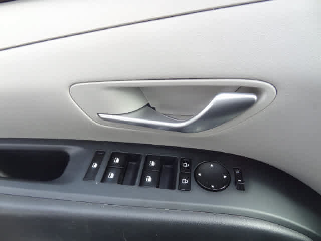 Used 2025 Hyundai Tucson SEL FWD image 9
