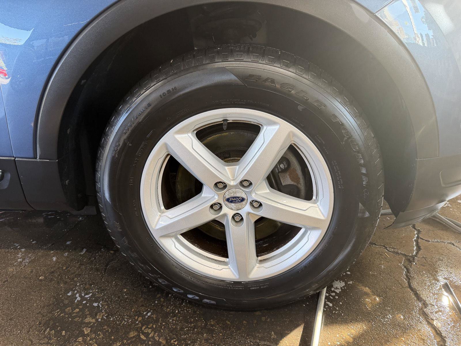 Used 2018 Ford Explorer XLT FWD image 31