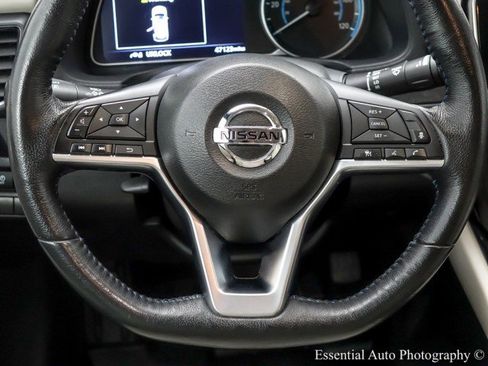 Used 2018 Nissan Leaf SL image 17