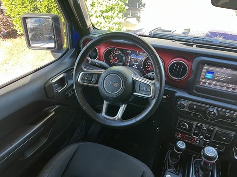 Used 2019 Jeep Wrangler Unlimited Rubicon image 34