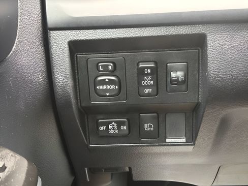 Used 2019 Toyota Tundra SR RWD image 21