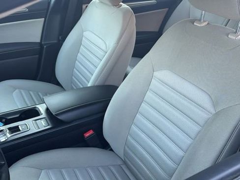 Used 2019 Ford Fusion S image 25