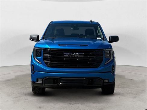 Used 2023 GMC Sierra 1500 Elevation w/ X31 Off-Road Package image 8