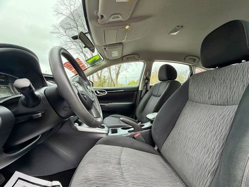 Used 2017 Nissan Sentra SV FWD image 9