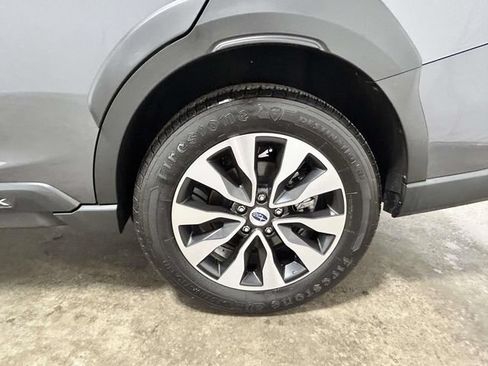 Used 2024 Subaru Outback Limited AWD/4WD image 8
