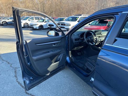 Used 2024 Honda CR-V Sport image 12