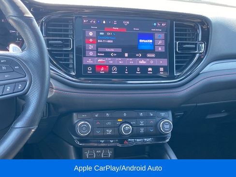 Used 2025 Dodge Durango R/T AWD/4WD image 11