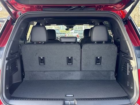 New 2026 GMC Acadia Denali w/ Super Cruise Package image 11