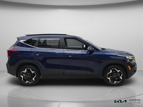 Certified 2024 Kia Seltos EX FWD image 4