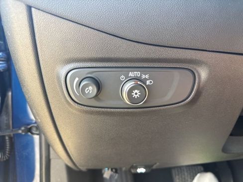 Used 2022 Chevrolet Equinox LT image 13