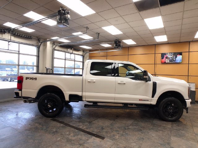 New 2026 Ford F350 Lariat w/ Black Appearance Package AWD/4WD image 8