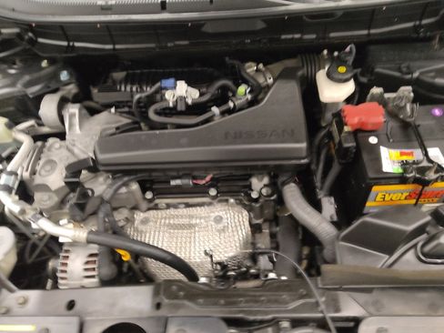 Used 2015 Nissan Rogue SL FWD image 30