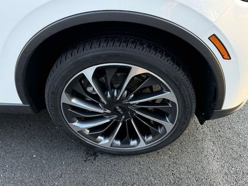 Used 2025 Lincoln Aviator Reserve image 7