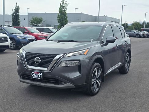 Used 2021 Nissan Rogue SL image 10