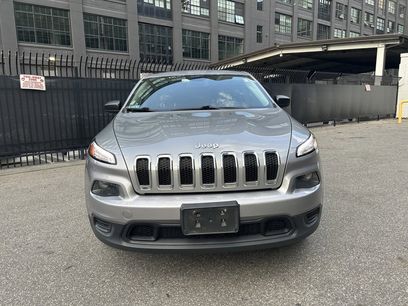 Used 2014 Jeep Cherokee Sport