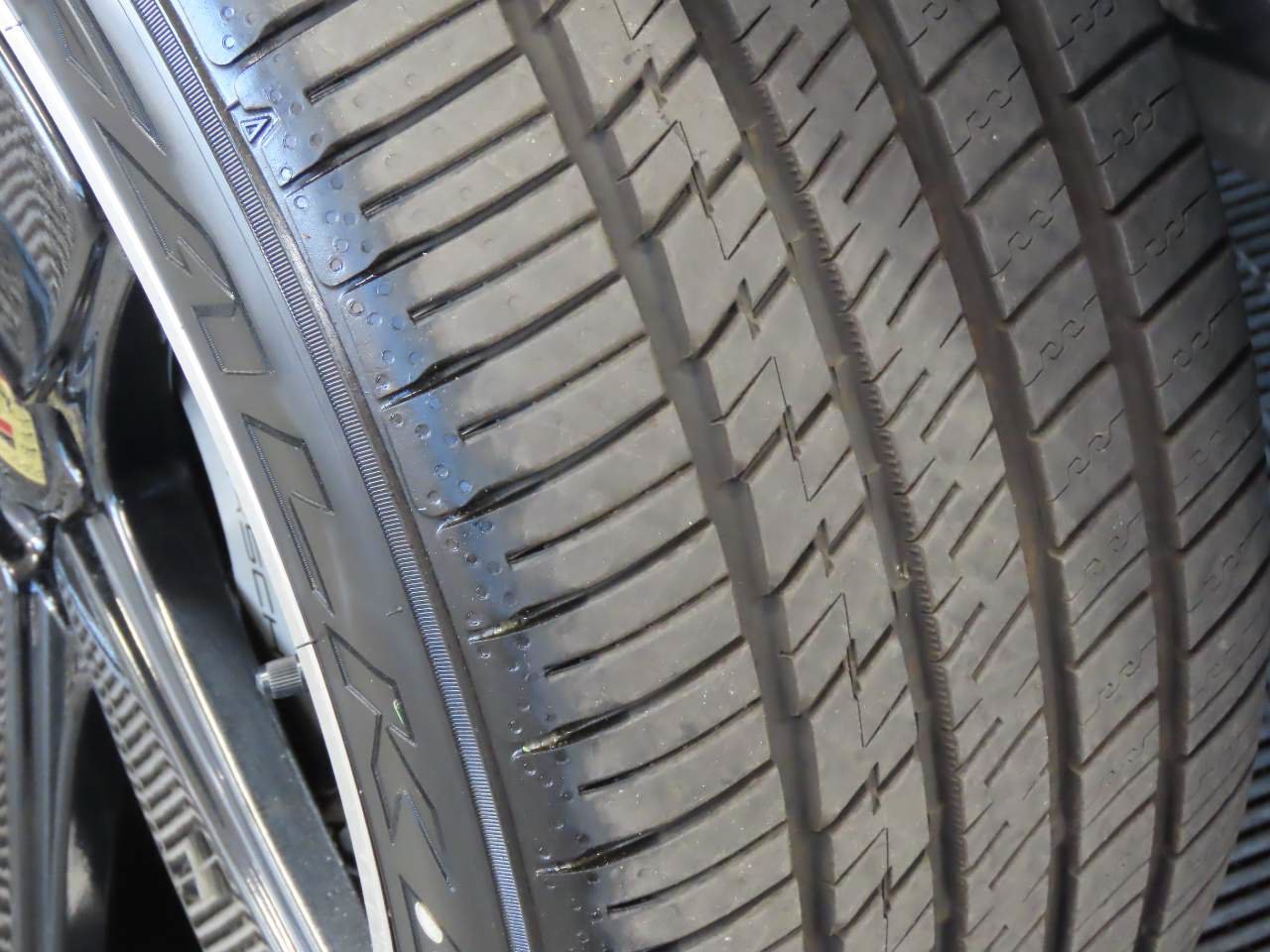 Used 2021 Porsche Macan S AWD/4WD image 7
